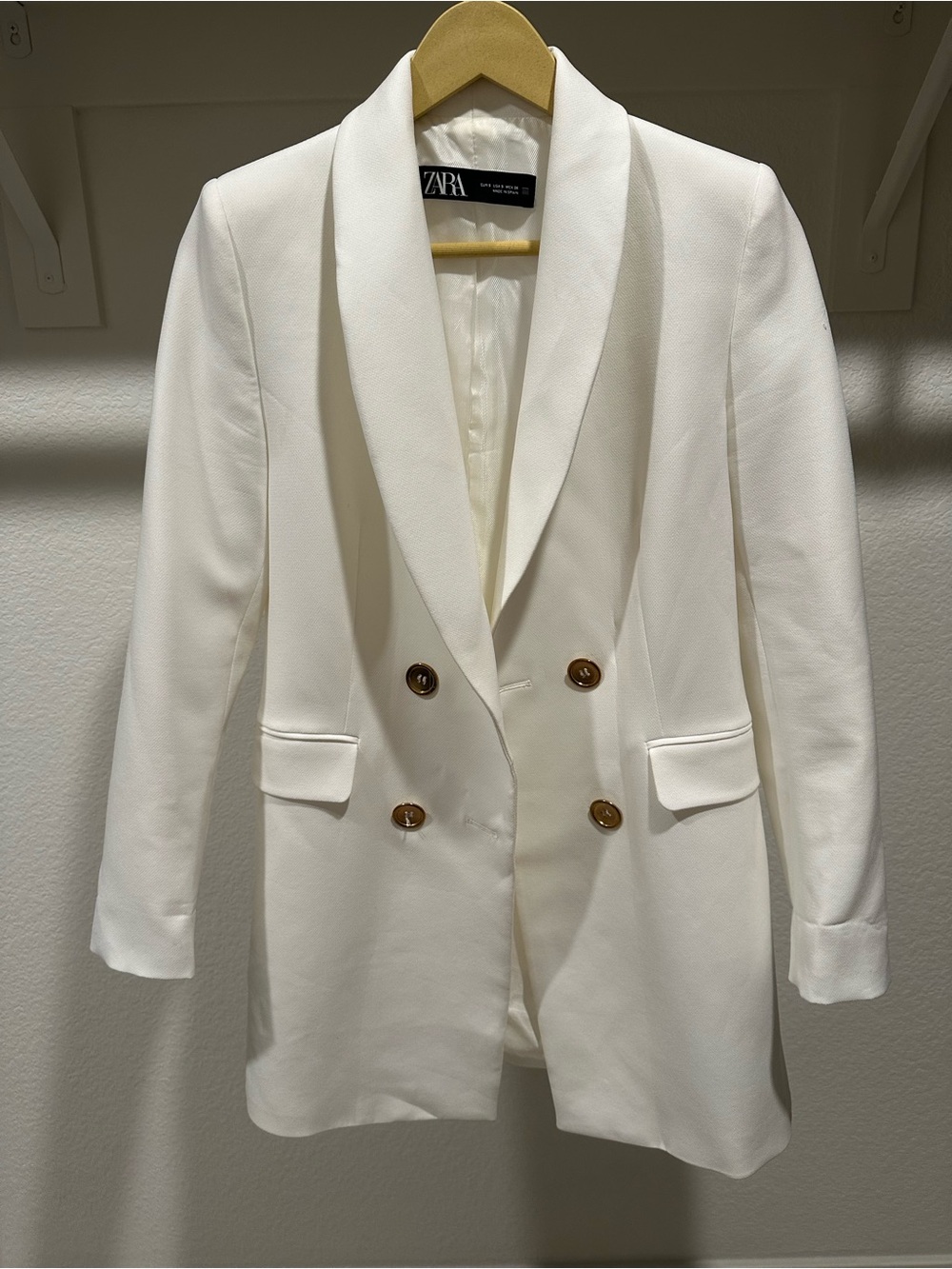 Zara White Double-Breasted Shawl Collar Blazer with Gold Buttons